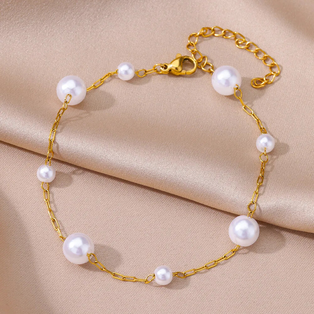 Chaîne de Cheville Dorée avec Croix et Pierres Zirconium