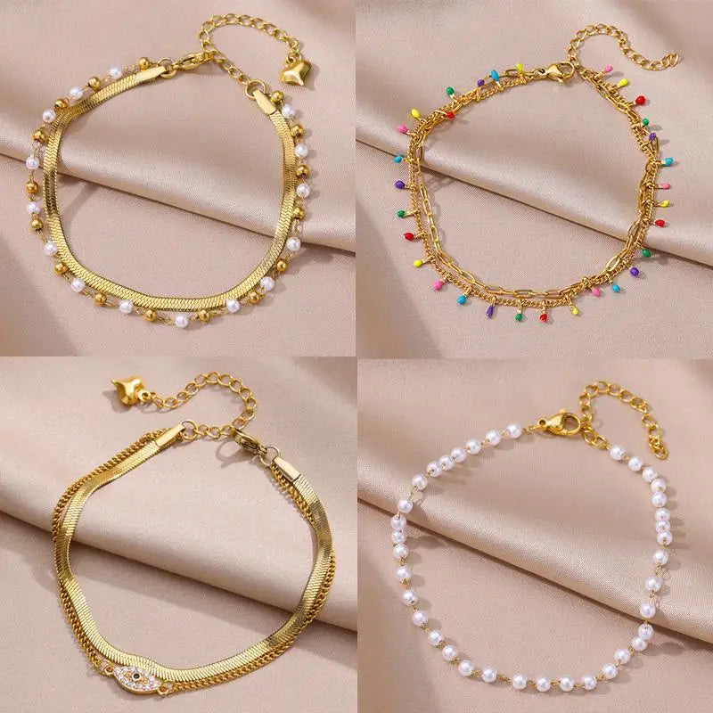 Chaîne de Cheville Dorée avec Croix et Pierres Zirconium