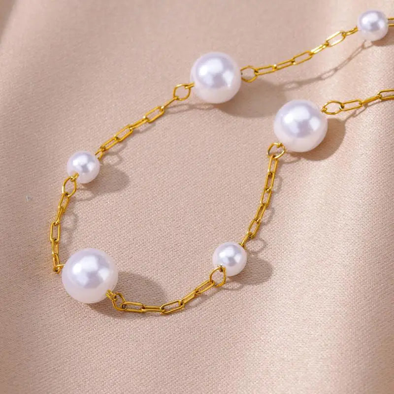 Chaîne de Cheville Dorée avec Croix et Pierres Zirconium