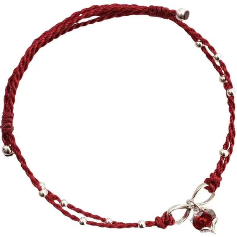Chaîne de Cheville Tissé Rouge avec Papillon